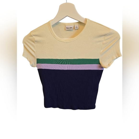 NWOT ARITZIA Sun-deh Tencel Tee - Cream, Green, Purple, Navy - Picture 4 of 8